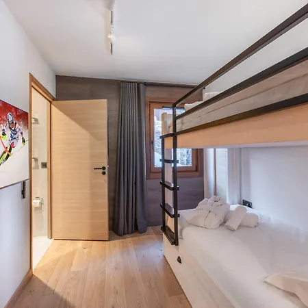 Splendide Avec Sauna A Moriond, Proche Telecabine Et Pistes - Fr-1-563-139 *
